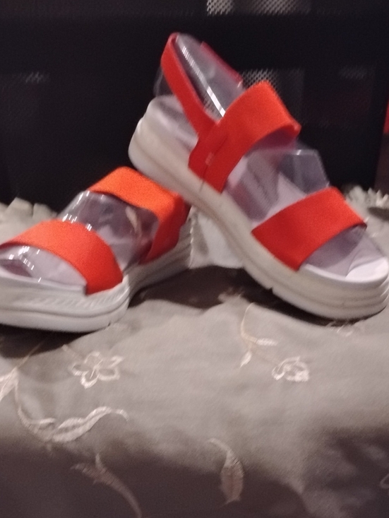 Dr. Scholl's Shoes - Dr Scholls Red Strap Sandals Size 11 Like New
